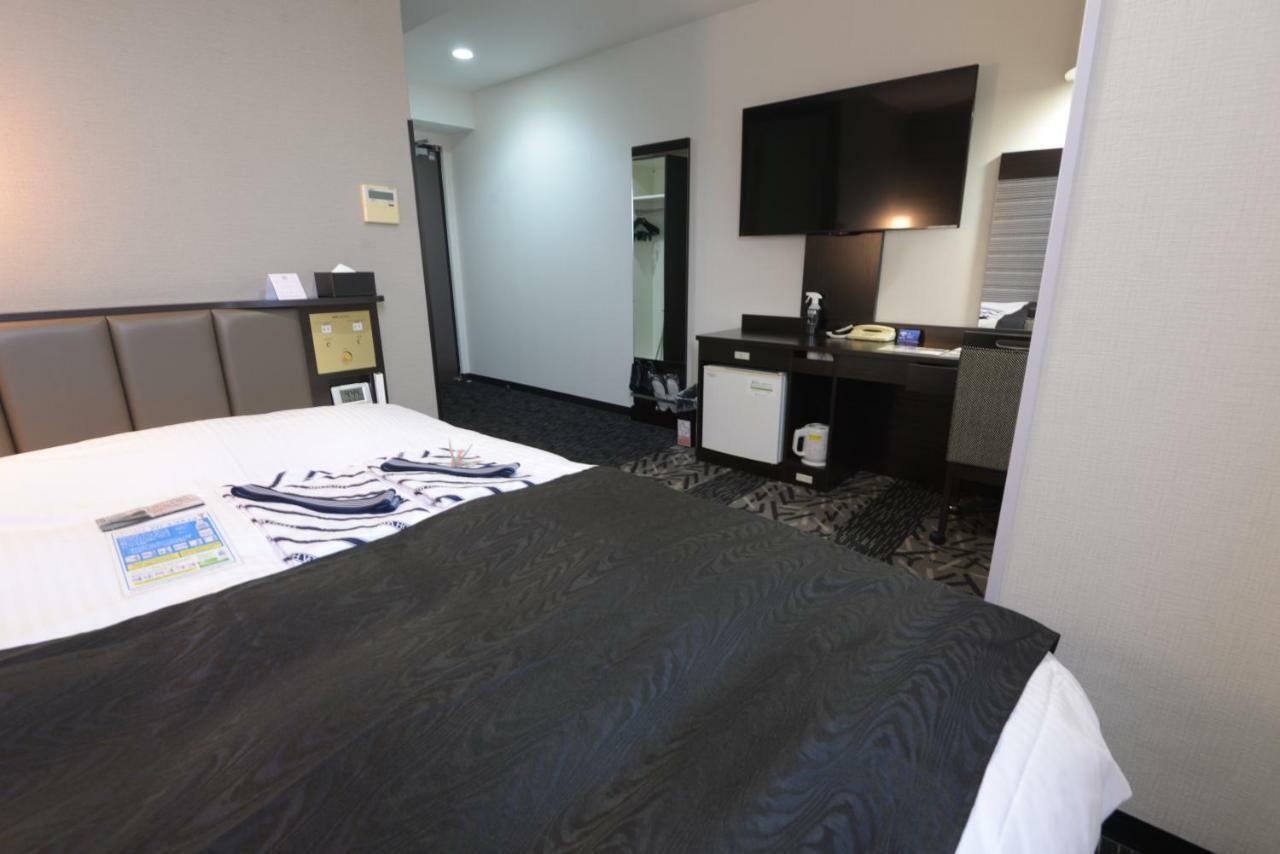 Apa Hotel Suzuka-Chuou Buitenkant foto